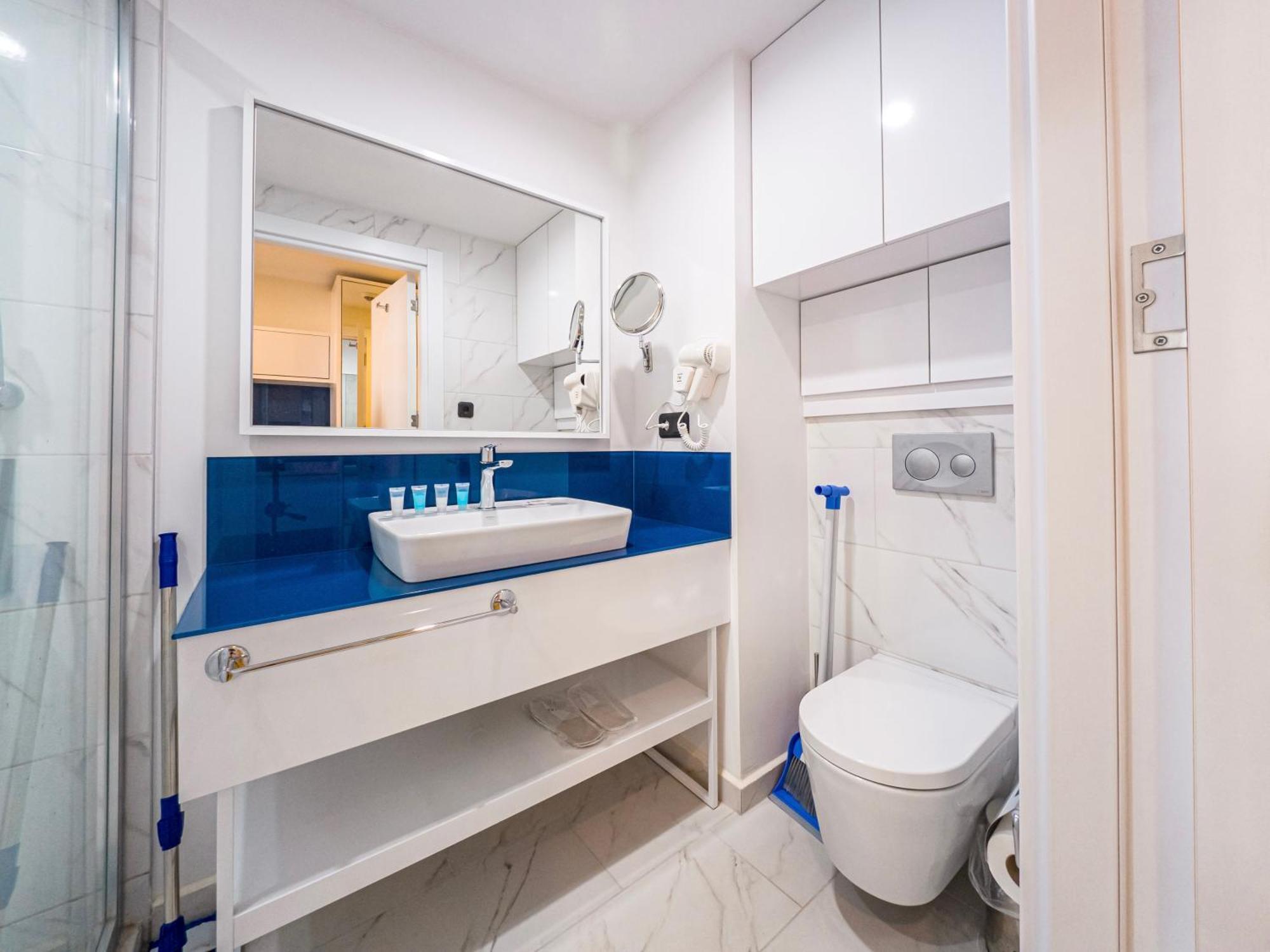 באטומי Cozy City Apartments In Orbi מראה חיצוני תמונה