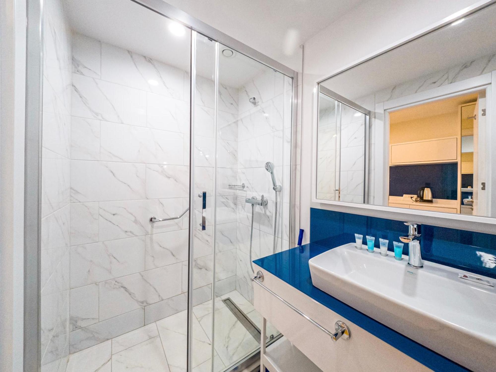באטומי Cozy City Apartments In Orbi מראה חיצוני תמונה